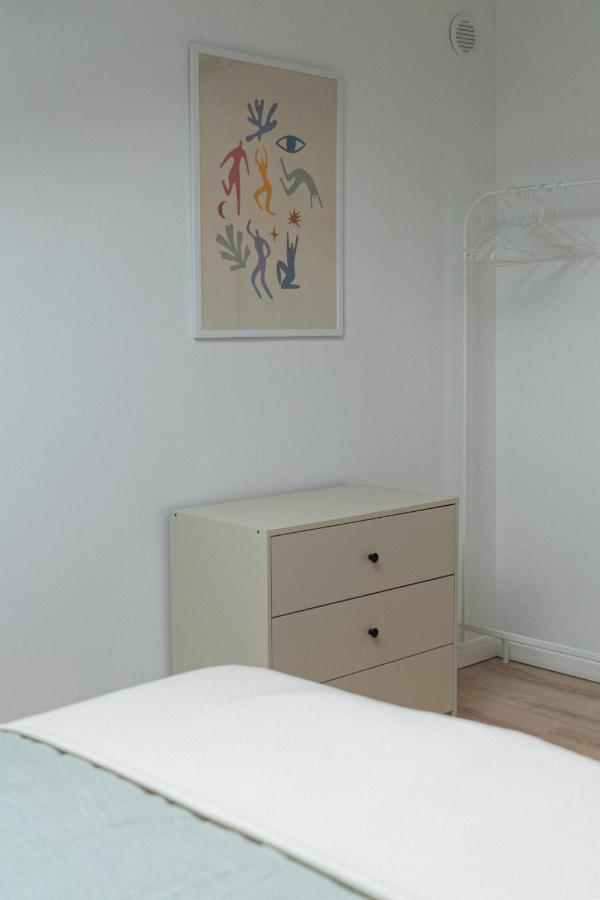 ורשה The Good Apartment Powisle 3 Bedrooms מראה חיצוני תמונה