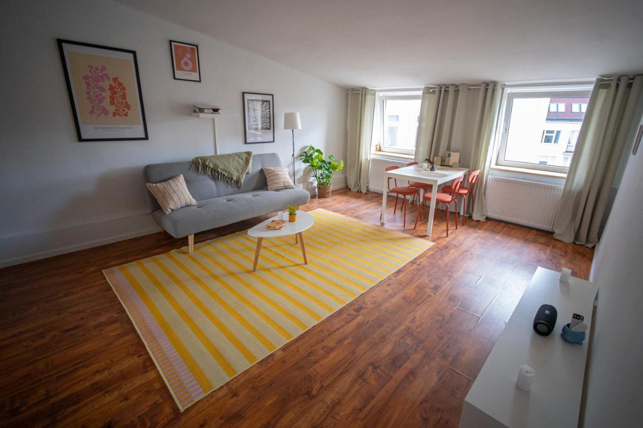ורשה The Good Apartment Powisle 3 Bedrooms מראה חיצוני תמונה